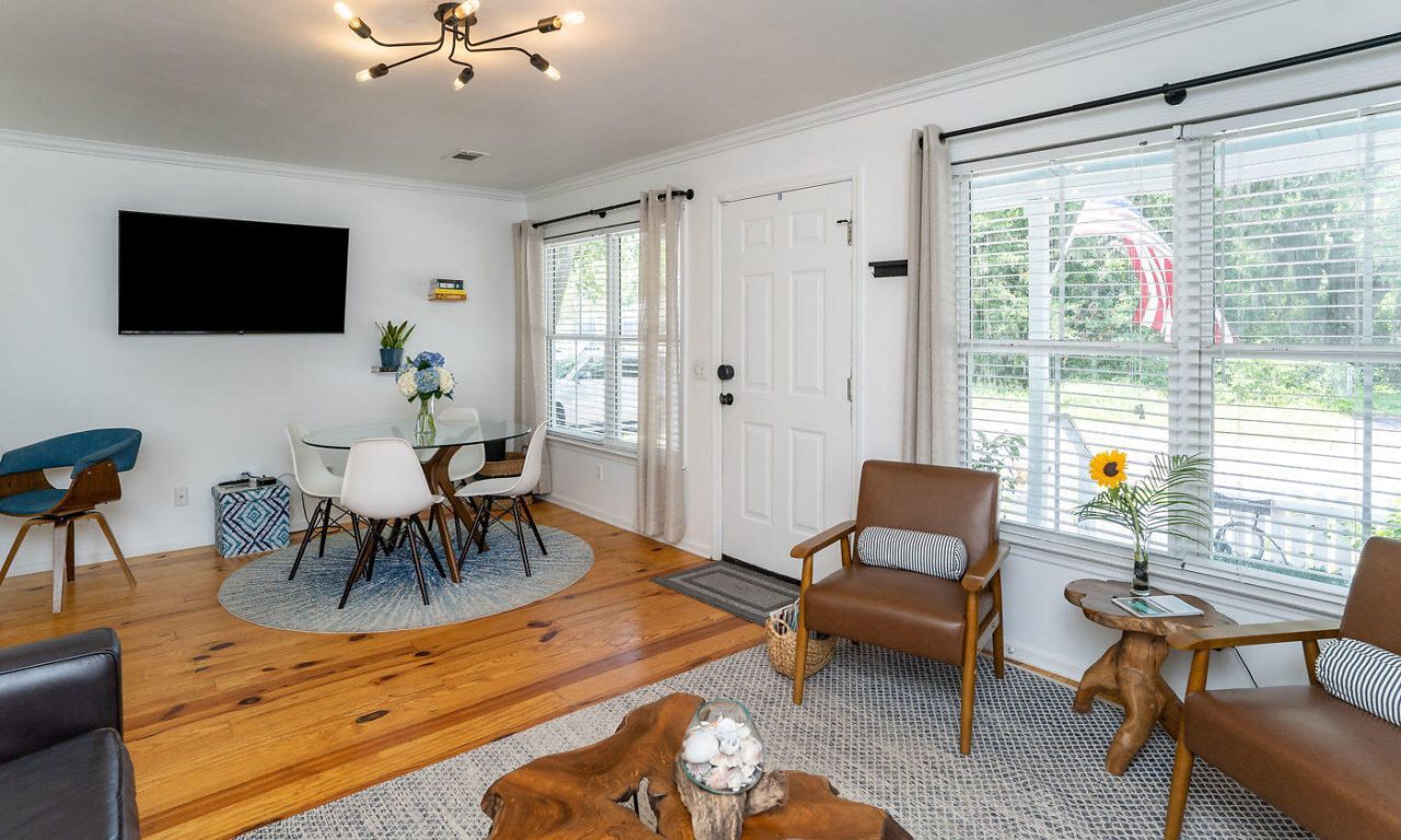 1002 Wilmington Street Photo 16