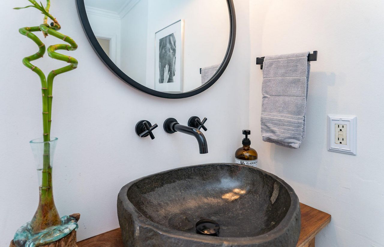 1002 Wilmington Street Photo 28