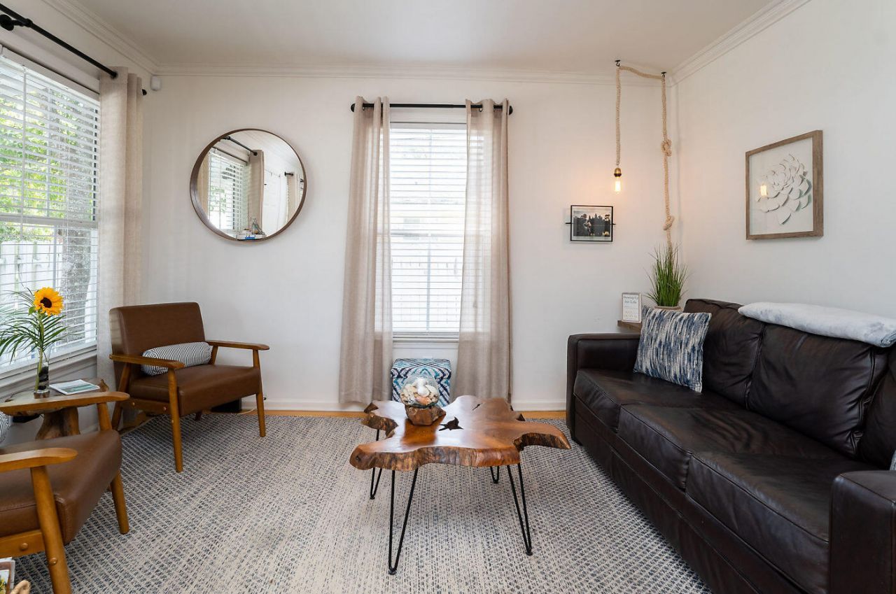 1002 Wilmington Street Photo 8