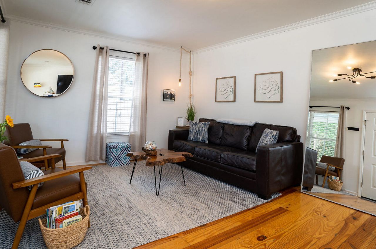 1002 Wilmington Street Photo 9