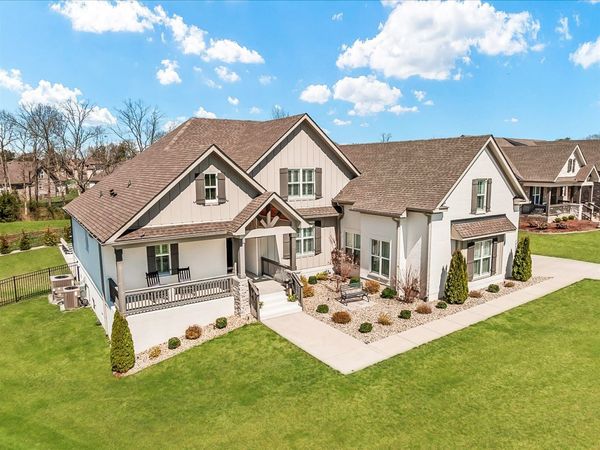 1032 Abbey Road Way, Spring Hill, TN 37174