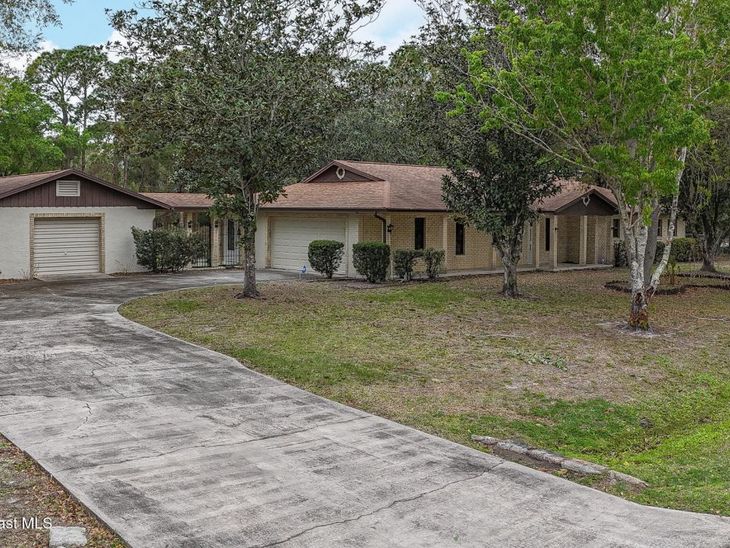 5121 Dalehurst Drive, Cocoa, FL 32926