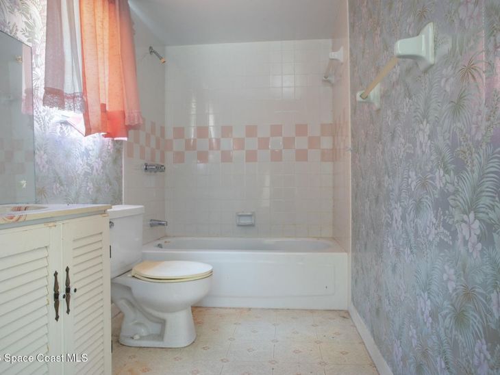 5121 Dalehurst Drive, Cocoa, FL 32926