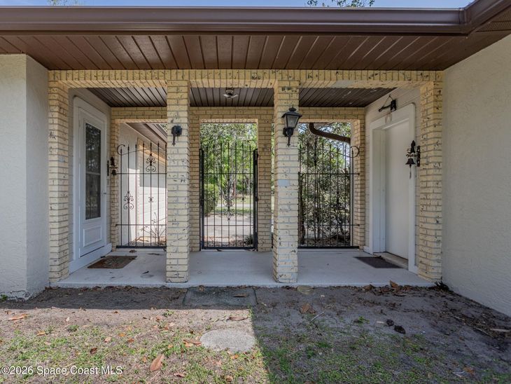 5121 Dalehurst Drive, Cocoa, FL 32926