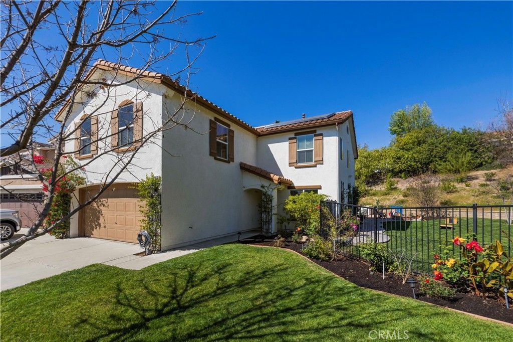 28353 Millbrook, Castaic, CA 91384 Main Photo