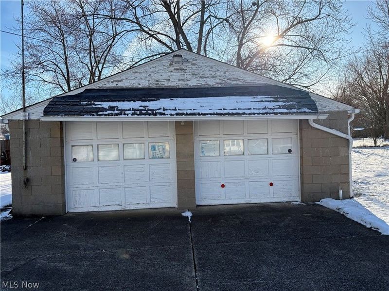 307 Peffer Avenue, Niles, OH 44446 Photo 3