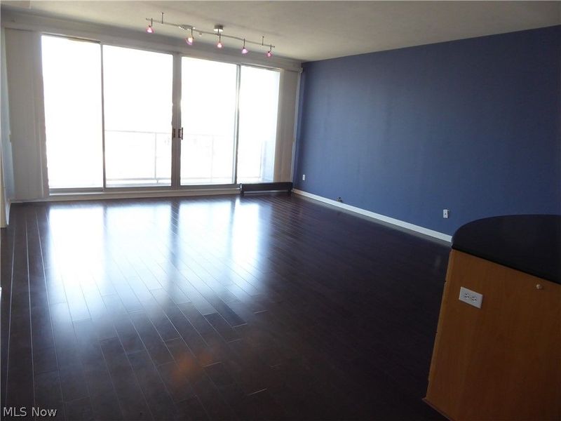 1237 Washington Avenue, Unit 507, Cleveland, OH 44113 Photo 6