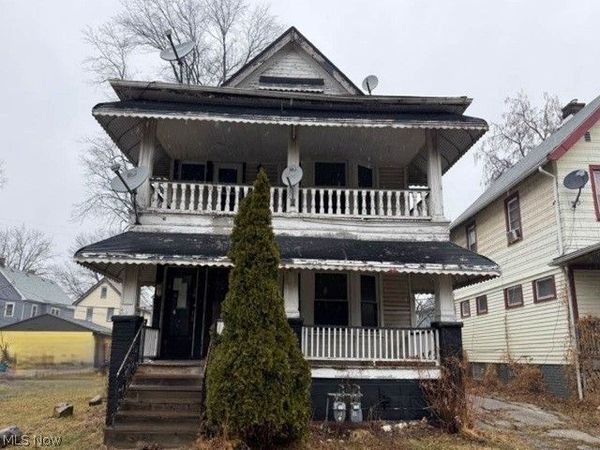 14111 Savannah Avenue, East Cleveland, OH 44112
