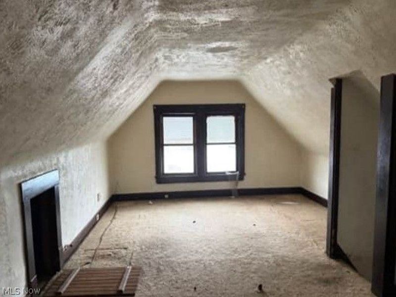 14111 Savannah Avenue, East Cleveland, OH 44112 Photo 10