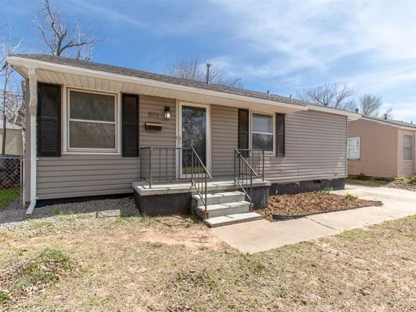 801 W Rickenbacker Drive, Midwest City, OK 73110