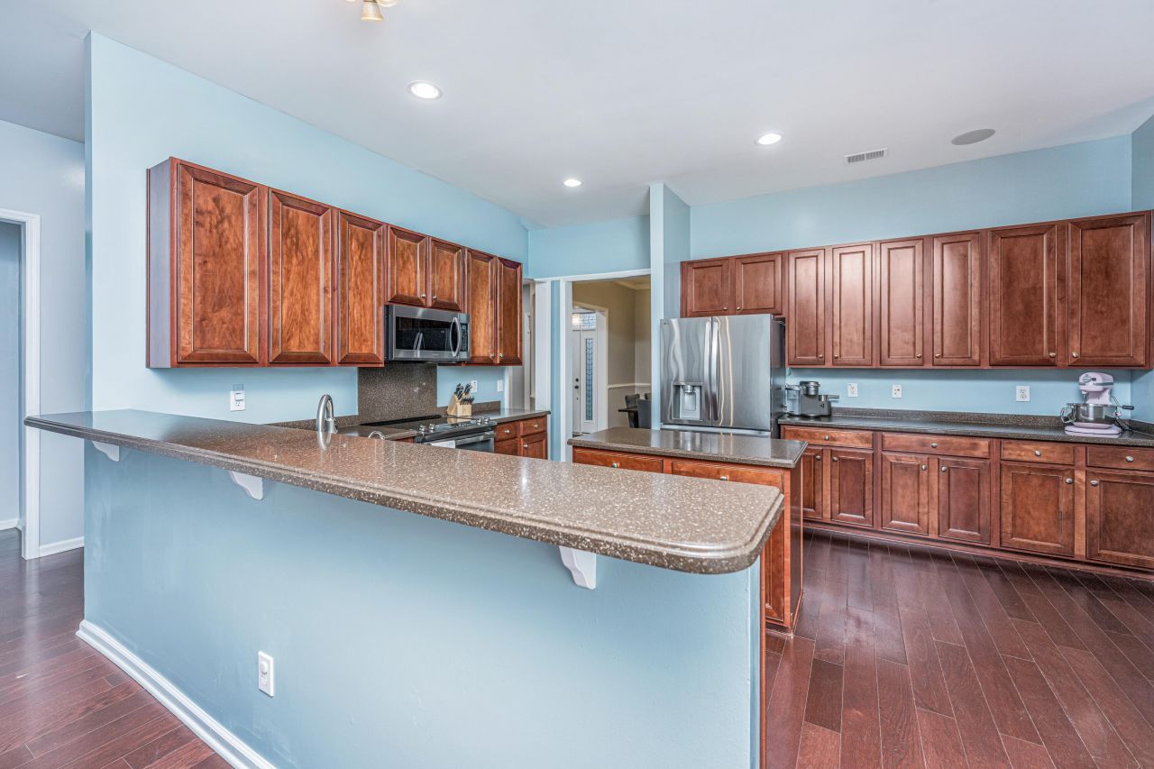 7315 Coopers Hawk Drive Photo 14