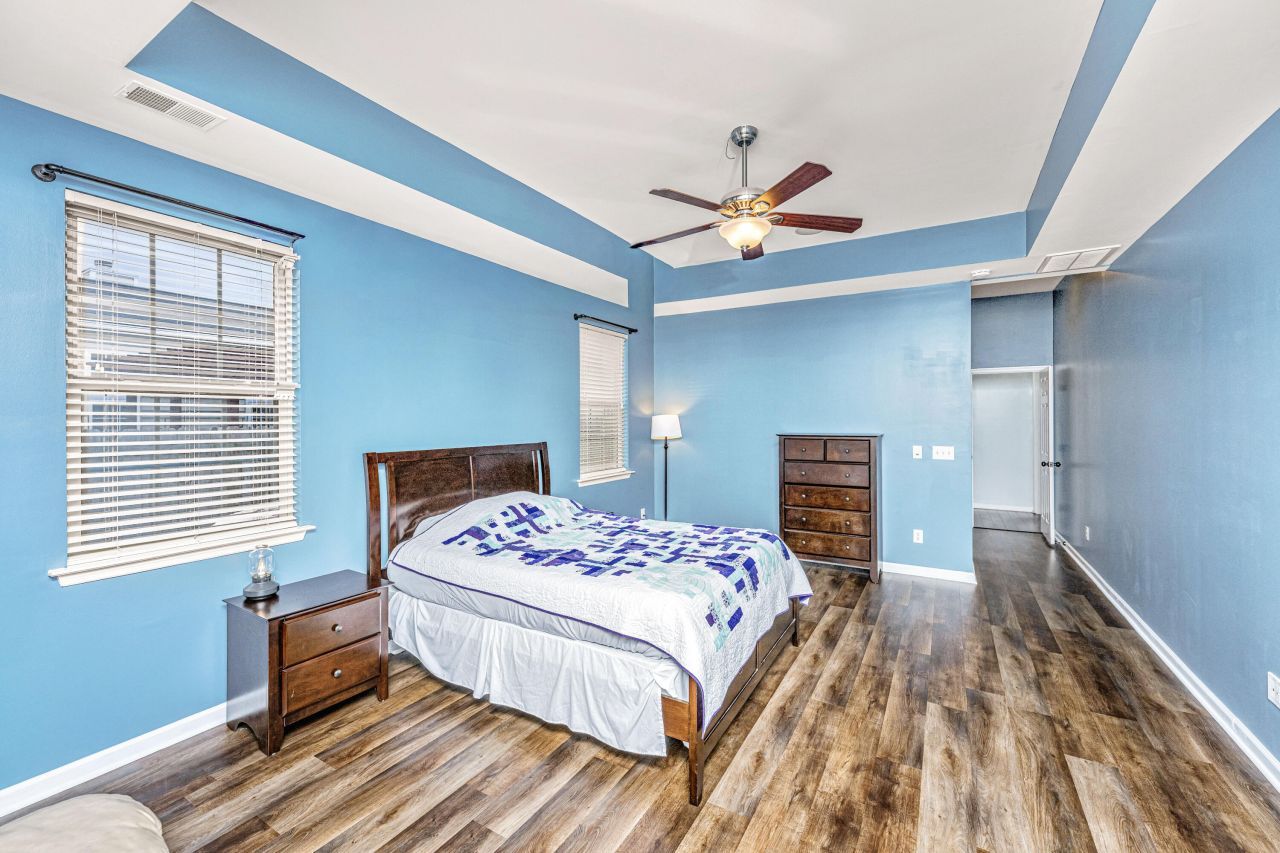 7315 Coopers Hawk Drive Photo 25