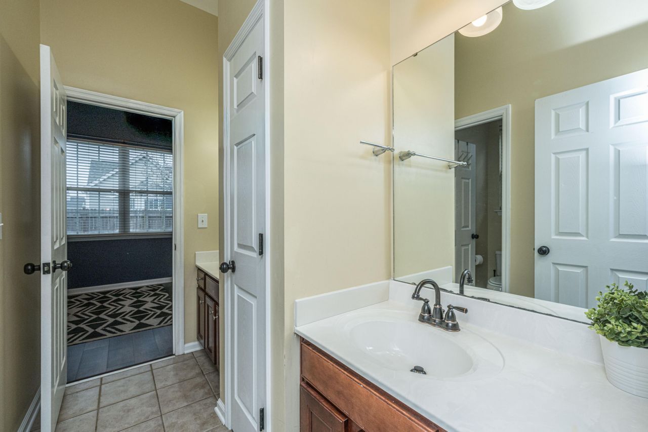 7315 Coopers Hawk Drive Photo 35