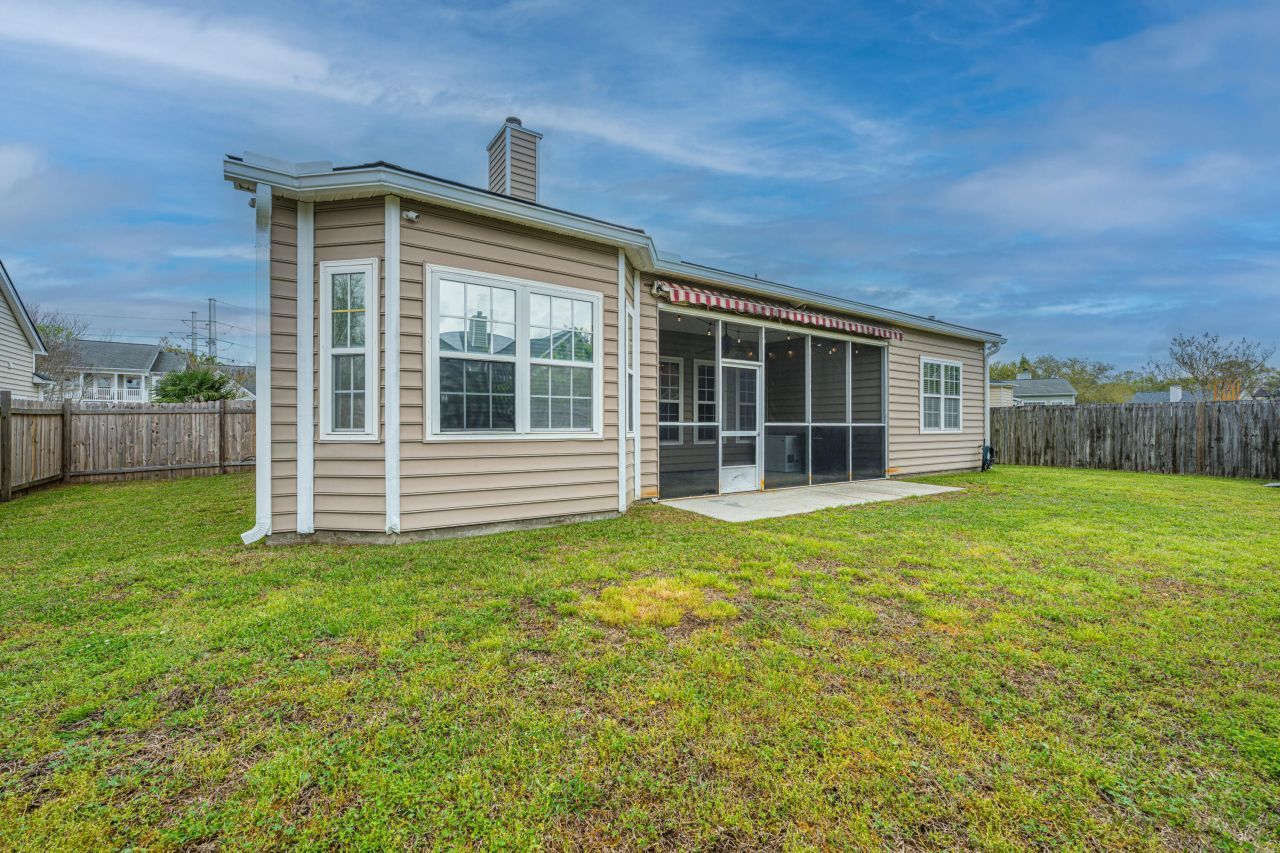 7315 Coopers Hawk Drive Photo 48