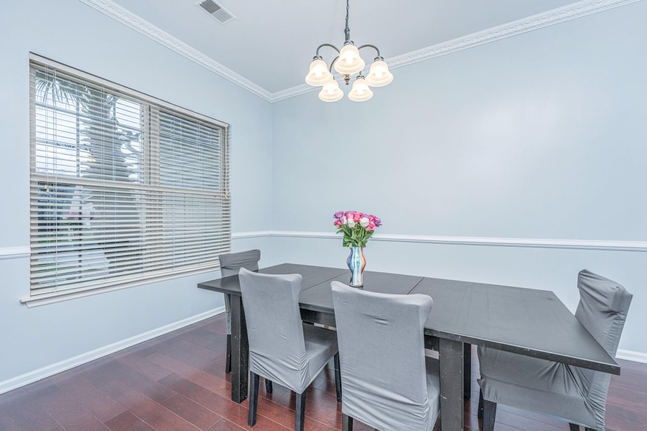 7315 Coopers Hawk Drive Photo 7