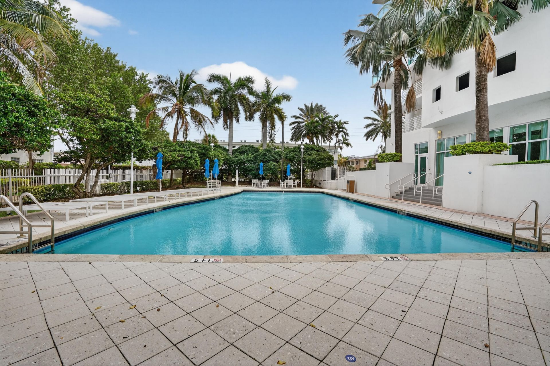 7910 Harbor Island Drive, Unit 902, North Bay Village, FL 33141 Photo