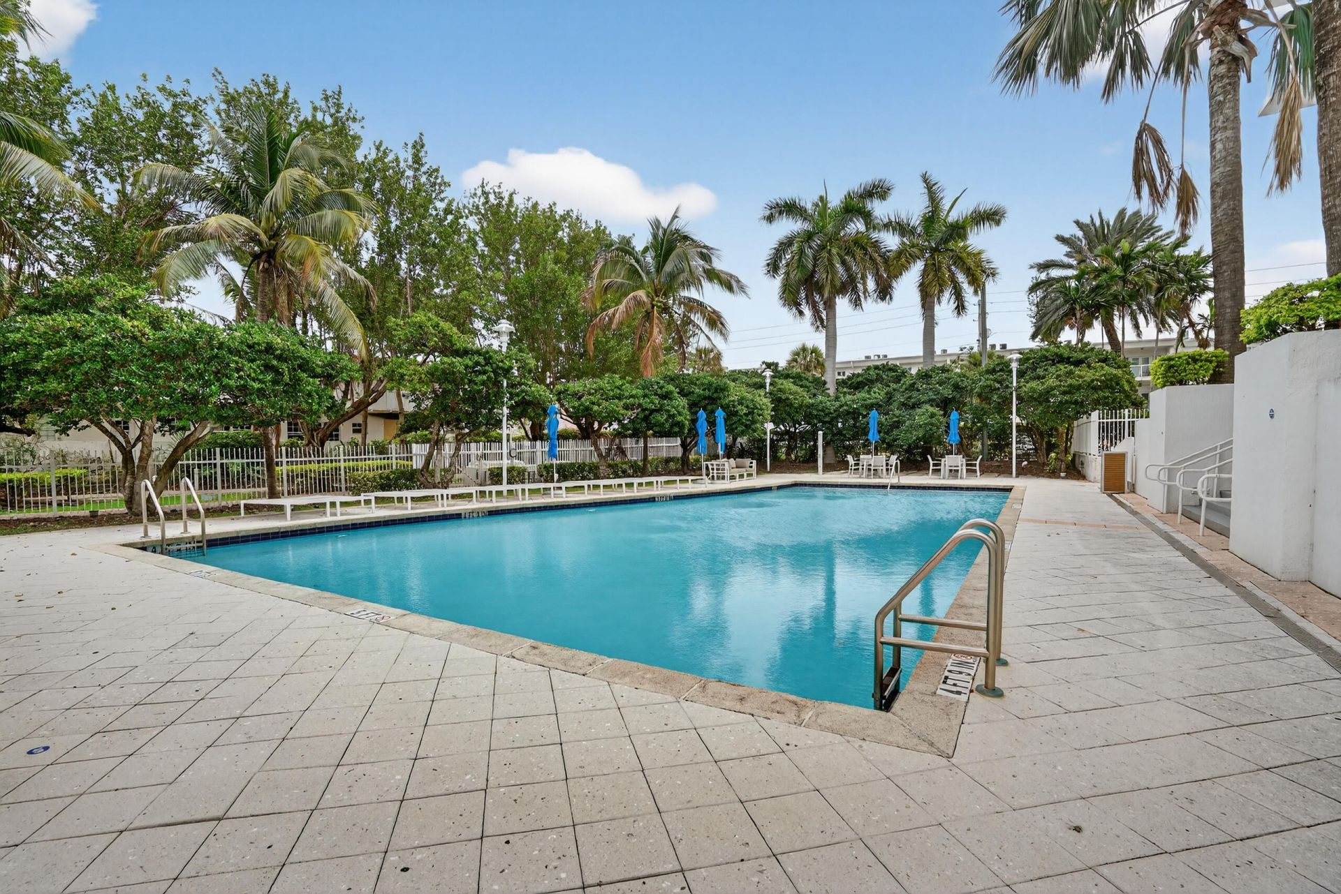 7910 Harbor Island Drive, Unit 902, North Bay Village, FL 33141 Photo