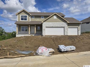 10959 N 173 Street, Bennington, NE 68007