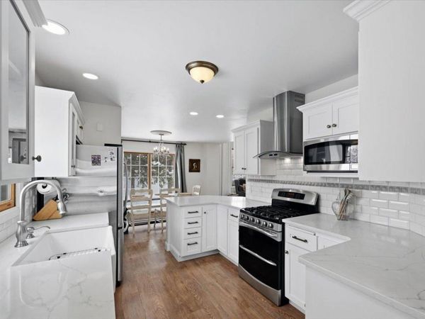 8055 Curtis Lane, Eden Prairie, MN 55347