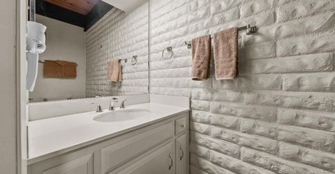 439 Ala Wai Boulevard, Unit 104, South Lake Tahoe, CA 96150 Photo