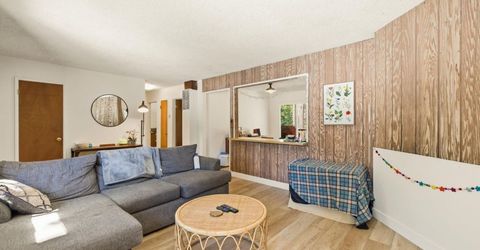 641 Yucatan Street, South Lake Tahoe, CA 96150 Photo