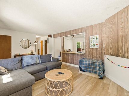 641 Yucatan Street, South Lake Tahoe, CA 96150 Photo