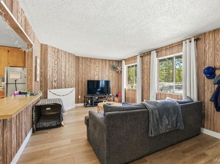 641 Yucatan Street, South Lake Tahoe, CA 96150 Photo