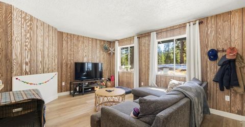641 Yucatan Street, South Lake Tahoe, CA 96150 Photo