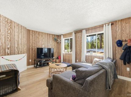 641 Yucatan Street, South Lake Tahoe, CA 96150 Photo