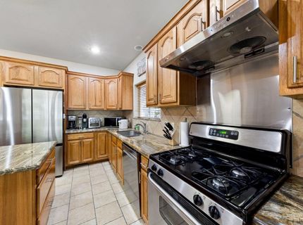 2050 Lukins Way, South Lake Tahoe, CA 96150 Photo