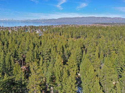 2050 Lukins Way, South Lake Tahoe, CA 96150 Photo