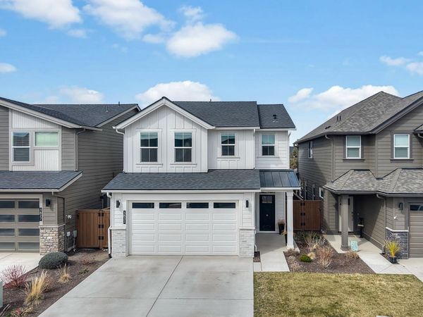 3831 NE Tellus Drive, Bend, OR 97701