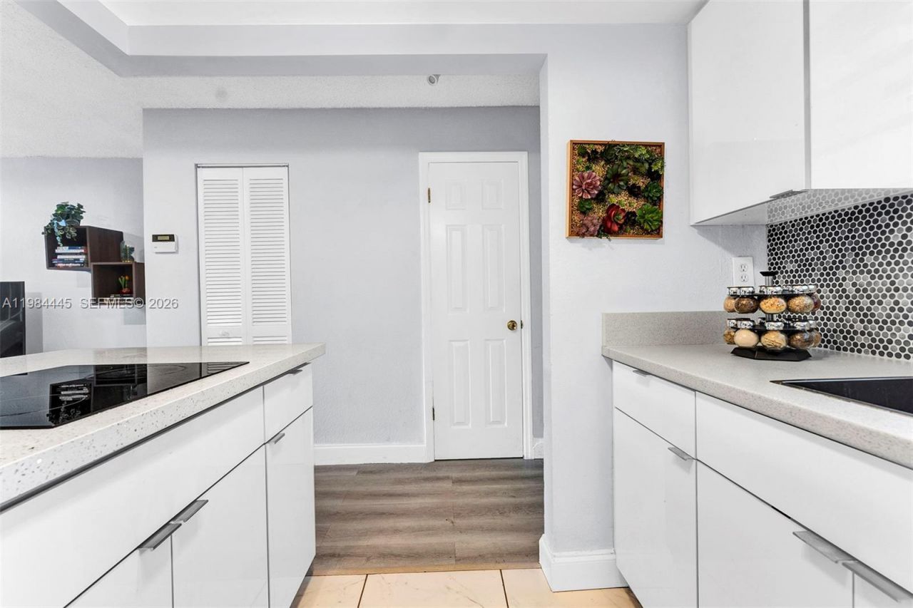 8600 SW 109th Ave , Unit 4-207, Miami, FL 33173 Photo