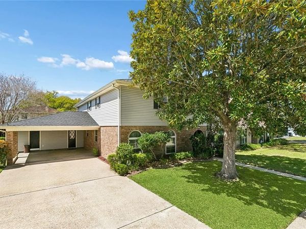 832 GORDON Avenue , Harahan, LA 70123