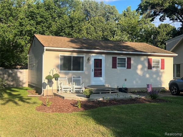 4335 Crestdale Avenue, West Bloomfield Twp, MI 48323