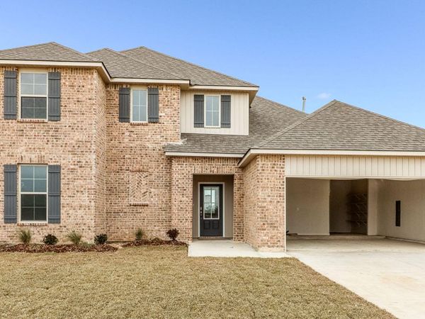 651 Griffiths Court , Breaux Bridge, LA 70517