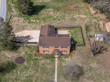 3300 Cranehill Drive, Lynchburg, VA 24503