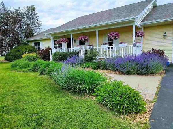 1362 Tracy Lane, Petoskey, MI 49770