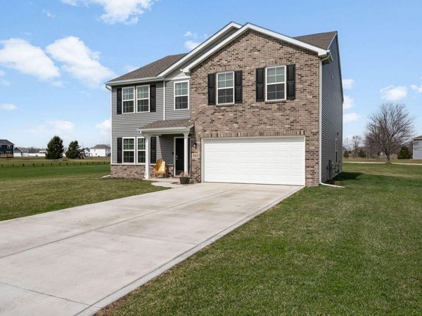 845 W Scipio Drive, La Porte, IN 46350