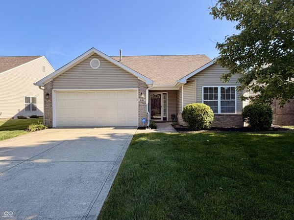 8140 Burnett Boulevard, Avon, IN 46123