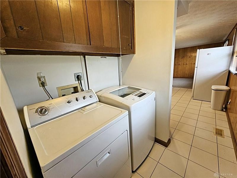 2187 Tampico Trail, Bellbrook, OH 45305 Photo 14