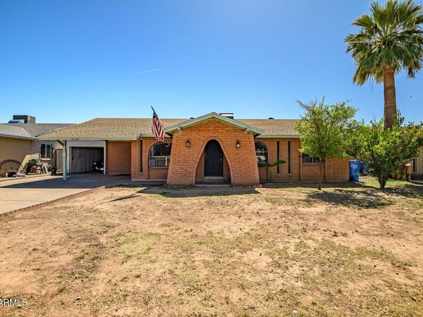 6433 W CATALINA Drive, Phoenix, AZ 85033