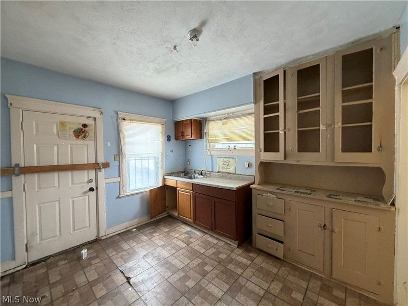 3388 E 128 Street, Cleveland, OH 44123 Photo 5