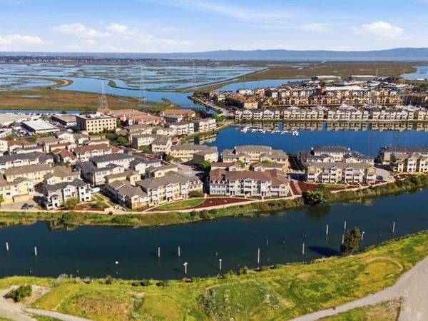 631 True Wind Way, Unit 216, Redwood City, CA 94063