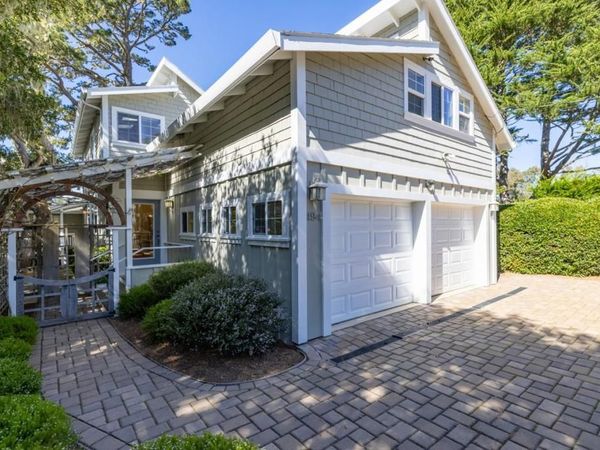 494 Grove Acre, Pacific Grove, CA 93950