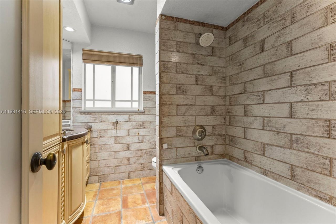 Please Call For Address, Pembroke Pines, FL 33026 Photo