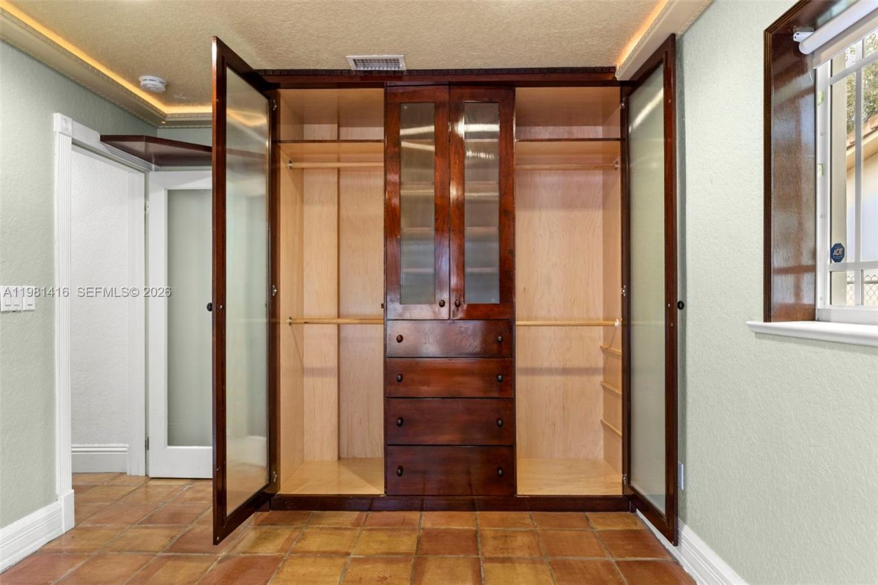 Please Call For Address, Pembroke Pines, FL 33026 Photo