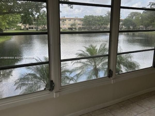 5103 NW 35th St , Unit 503, Lauderdale Lakes, FL 33319