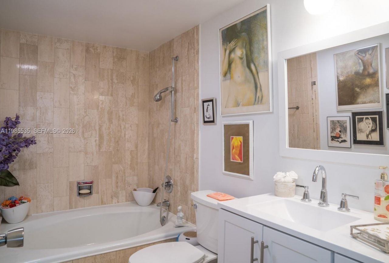 1800 S Ocean Blvd, Unit 301, Lauderdale by the Sea, FL 33062 Photo