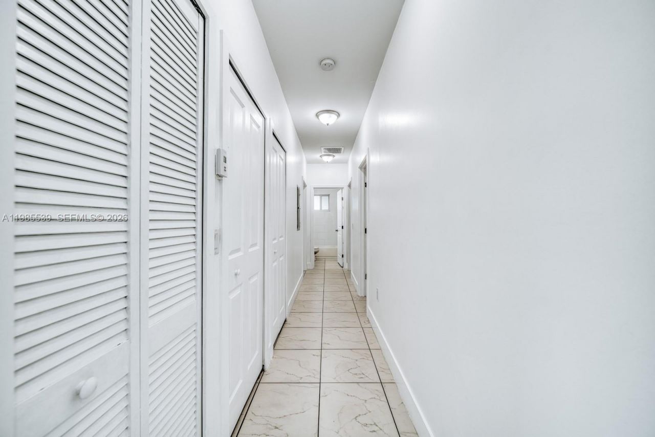 14708 NE 7th Ave, Unit 14708, Miami, FL 33161 Photo